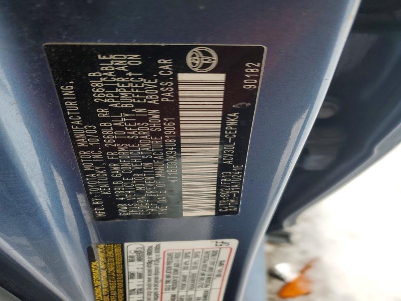 2004 Toyota Camry le