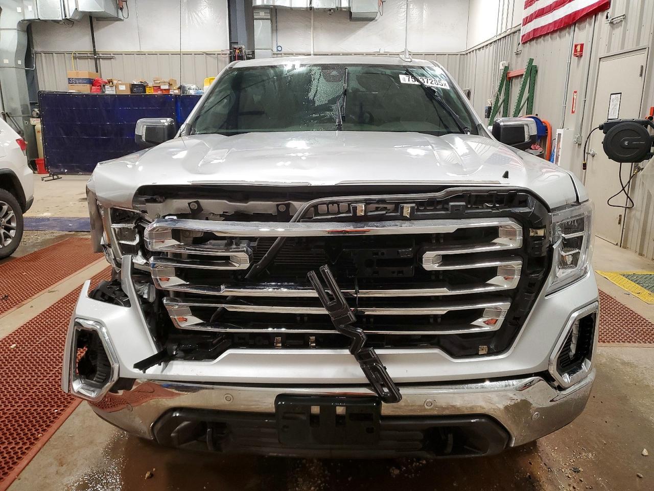 2021 GMC Sierra K1500 SLT