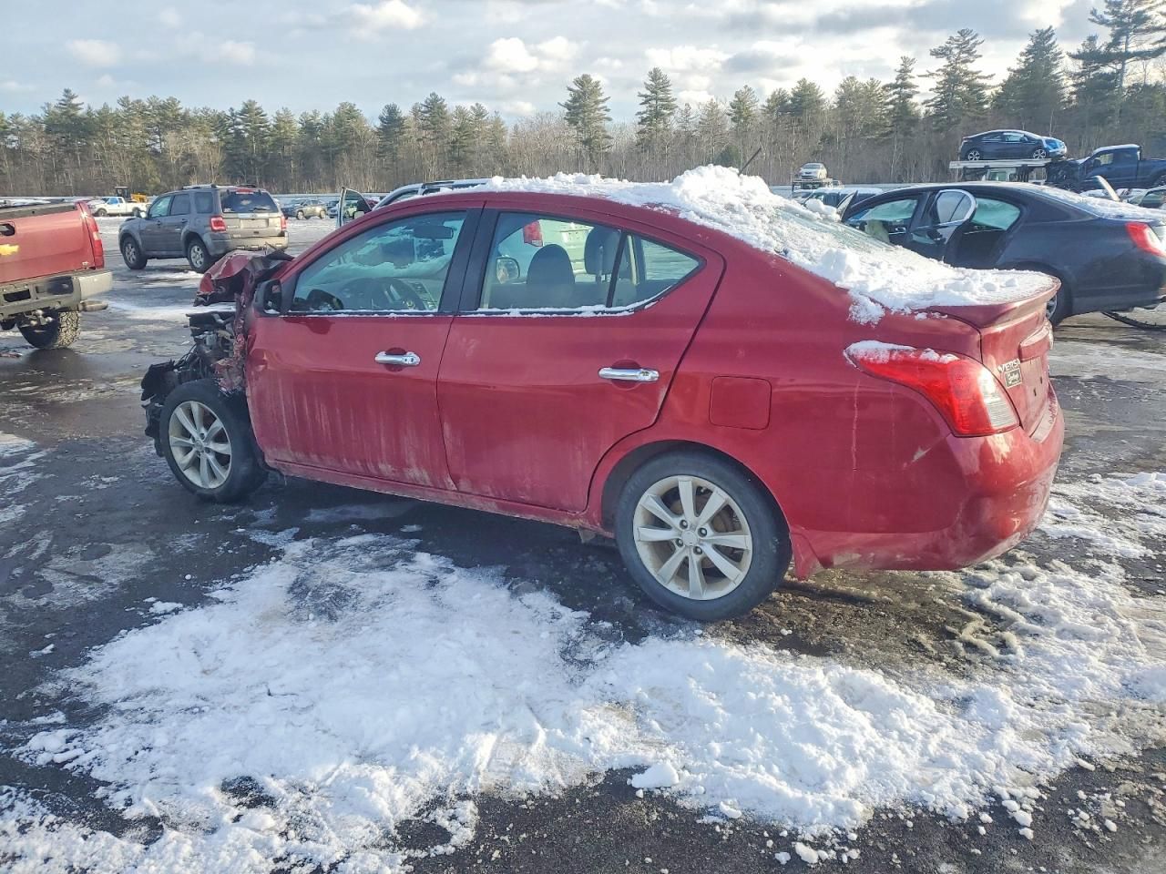 2014 Nissan Versa s