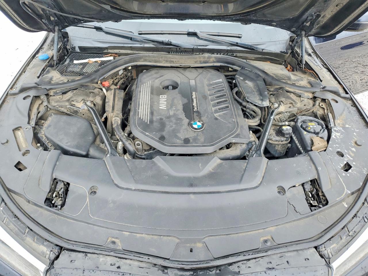 2018 BMW 740 xi