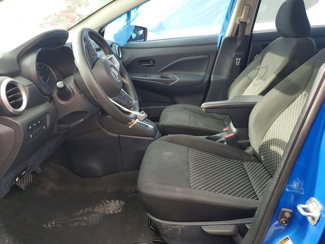 2022 Nissan Versa s