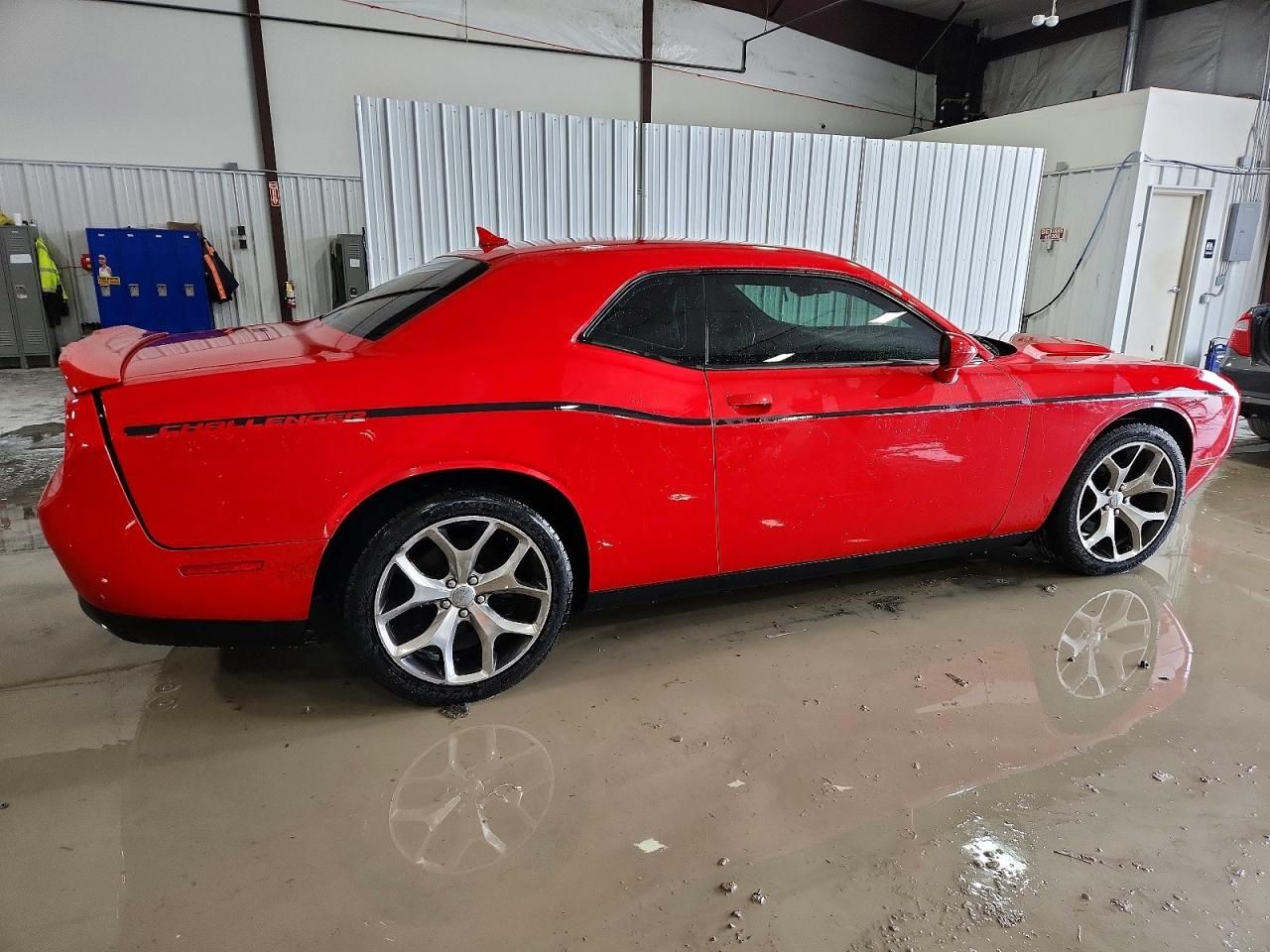 2016 Dodge Challenger sxt
