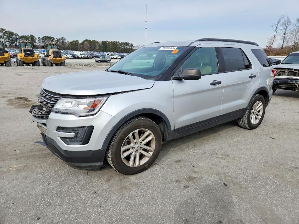 2016 Ford Explorer