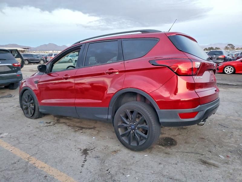 2019 Ford Escape se