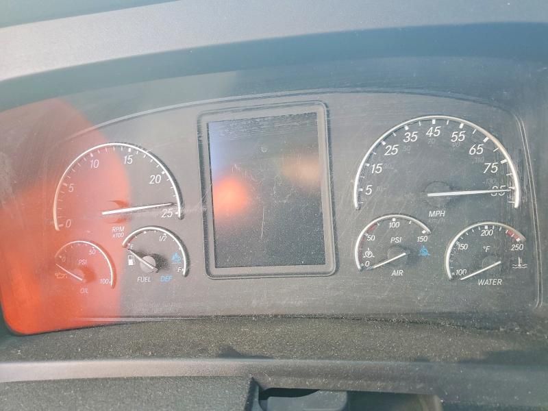 2023 Freightliner Cascadia 126