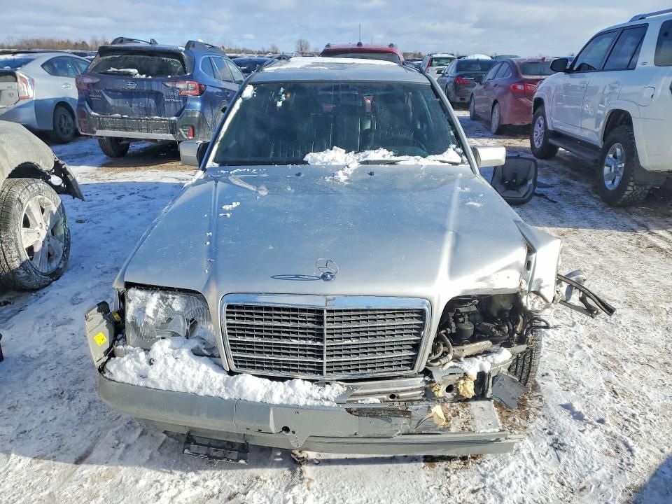 1995 Mercedes-Benz E 320