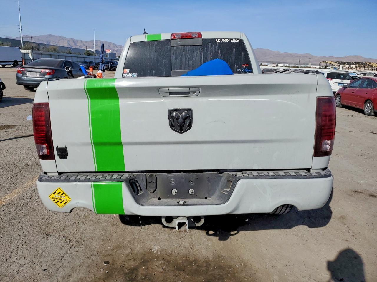 2013 Dodge RAM 1500 Sport