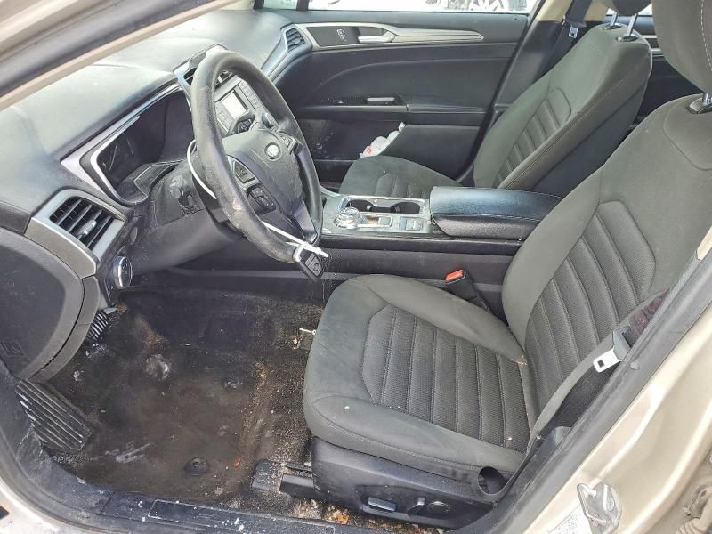 2017 Ford Fusion se Hybrid