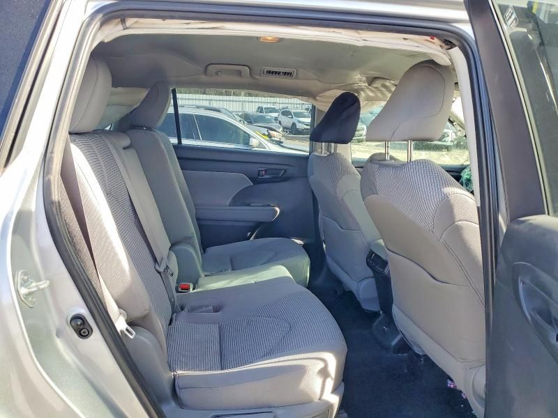 2021 Toyota Highlander l