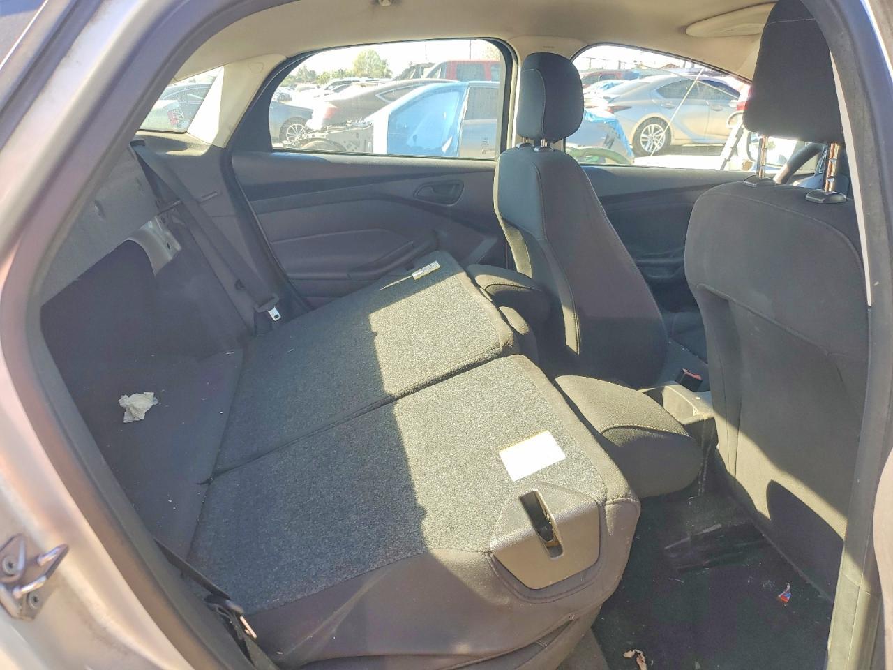 2018 Ford Focus s