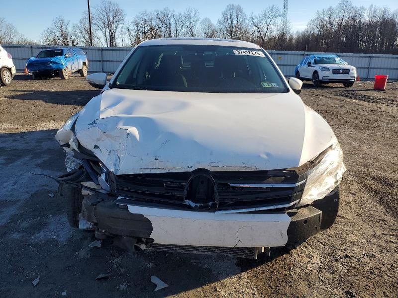 2012 Volkswagen Passat se