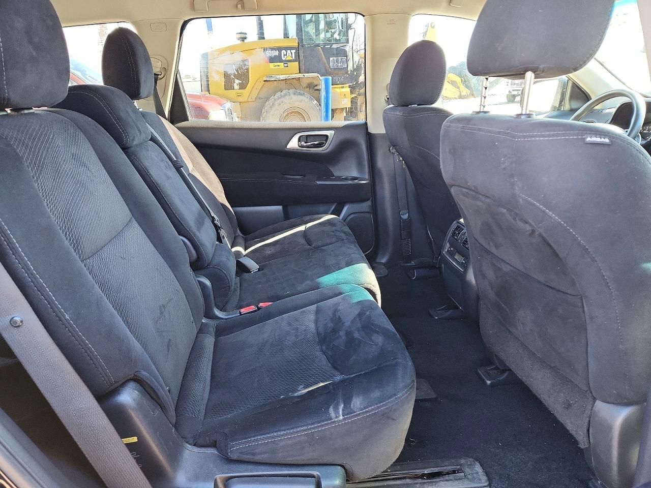 2016 Nissan Pathfinder s