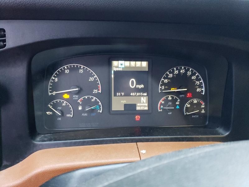 2020 Freightliner Cascadia 126 Semi Truck