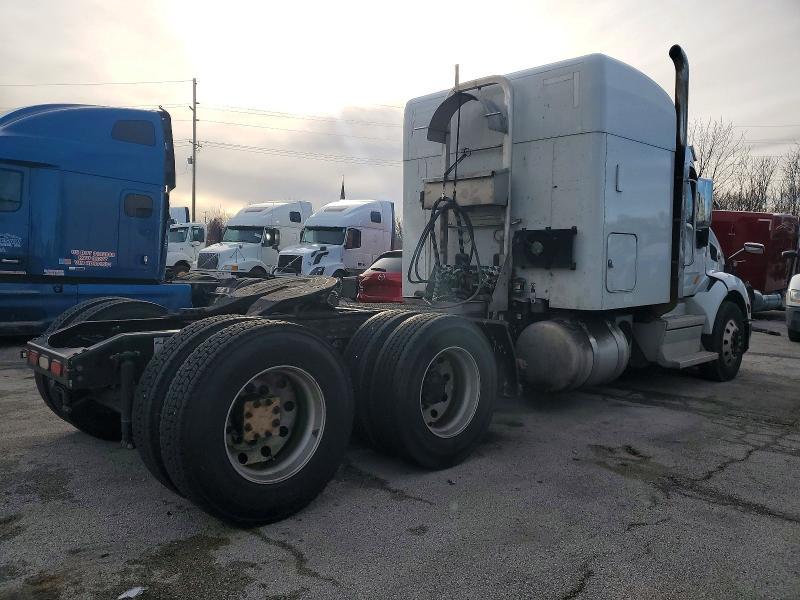 2019 Peterbilt Tractor 579-Semi Truck
