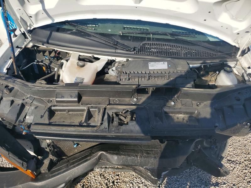 2024 Chevrolet Express G2500