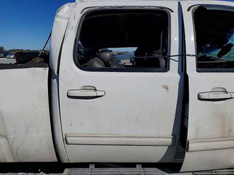 2011 Chevrolet Silverado K2500 Heavy Duty ltz