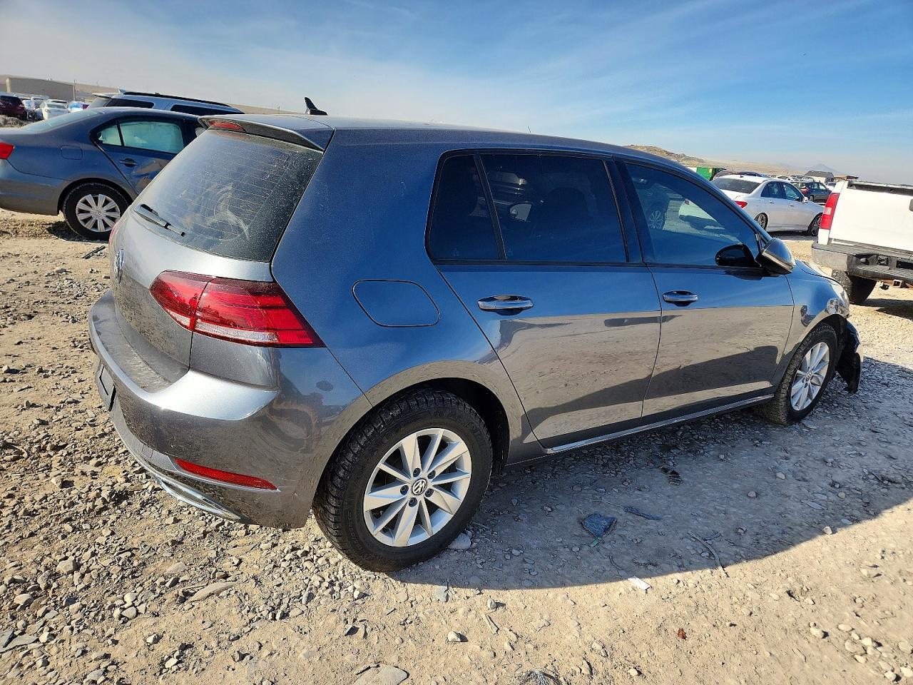 2019 Volkswagen Golf s