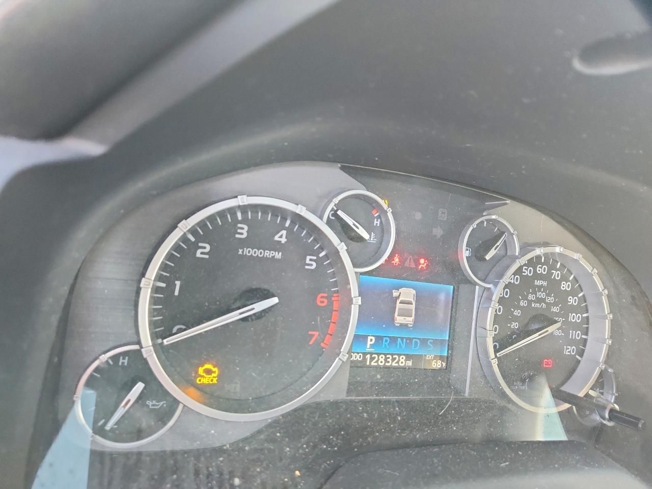 2016 Toyota Tundra Crewmax SR5