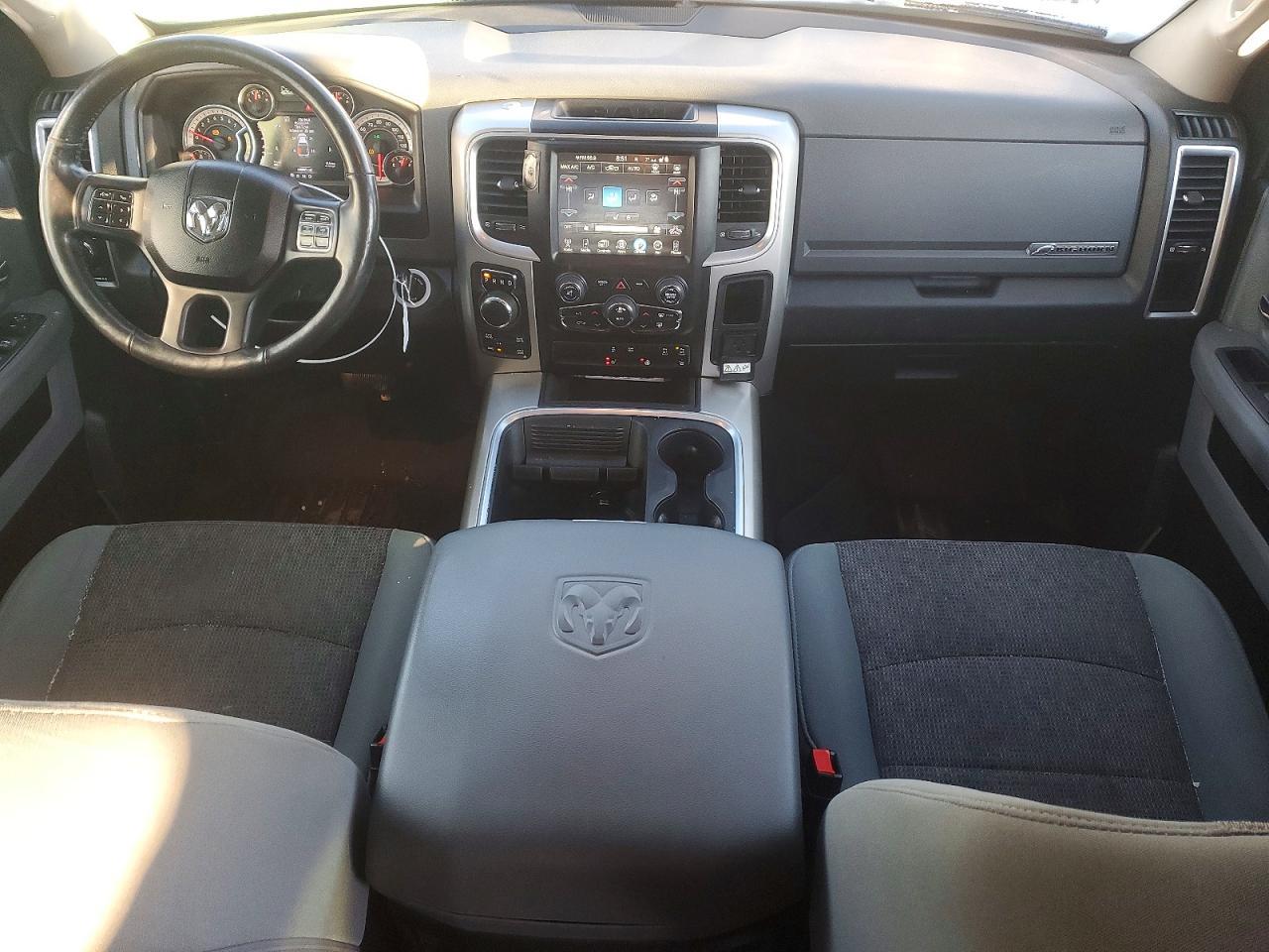 2017 Dodge RAM 1500 SLT
