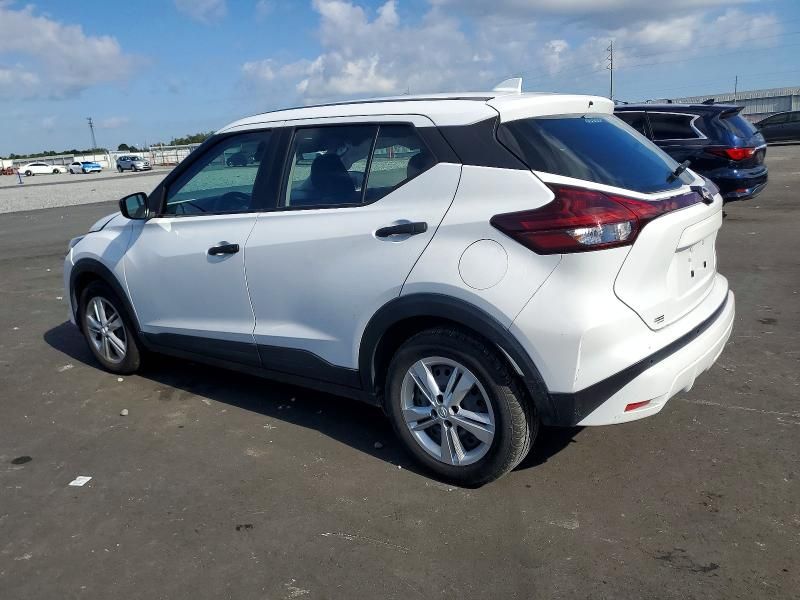 2023 Nissan Kicks s