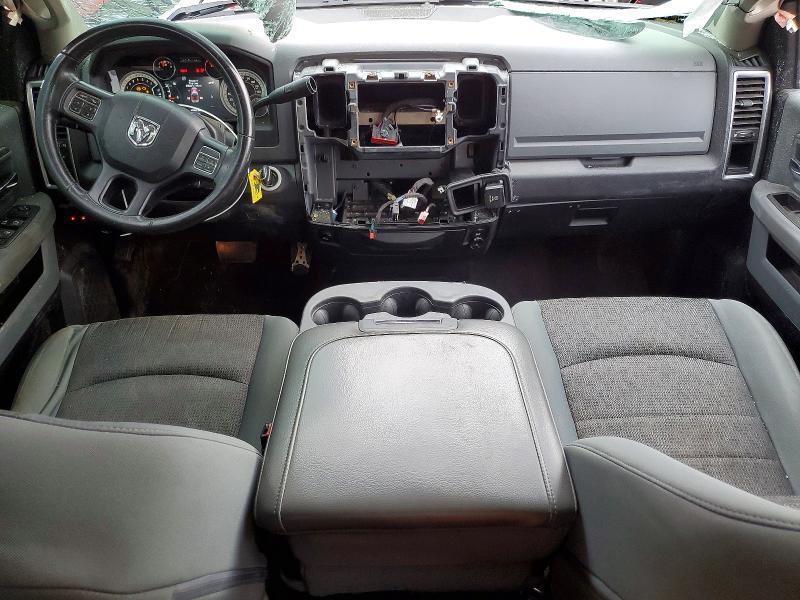 2013 Dodge Ram 1500 slt