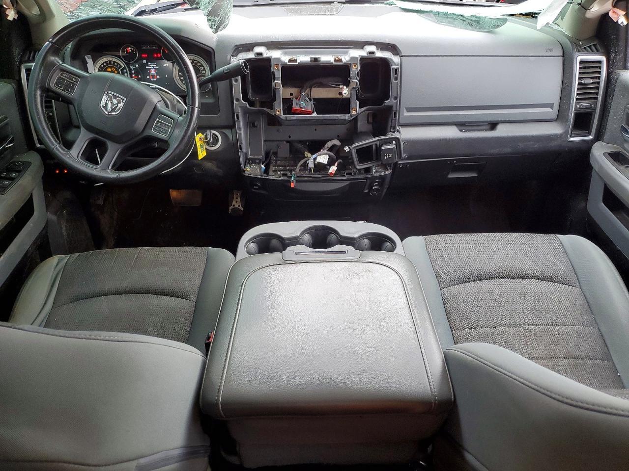 2013 Dodge RAM 1500 SLT