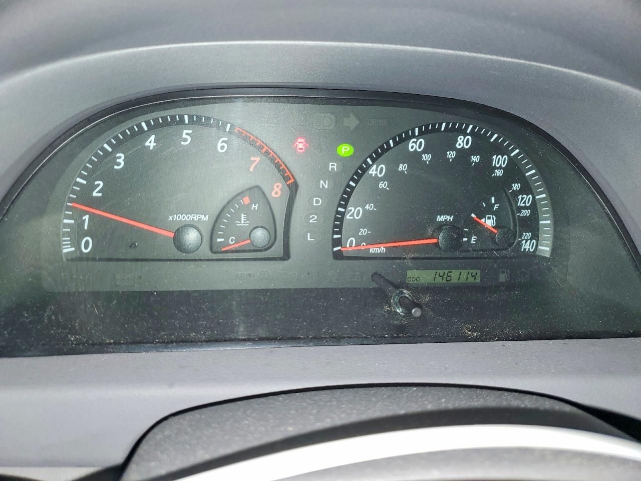 2004 Toyota Camry le