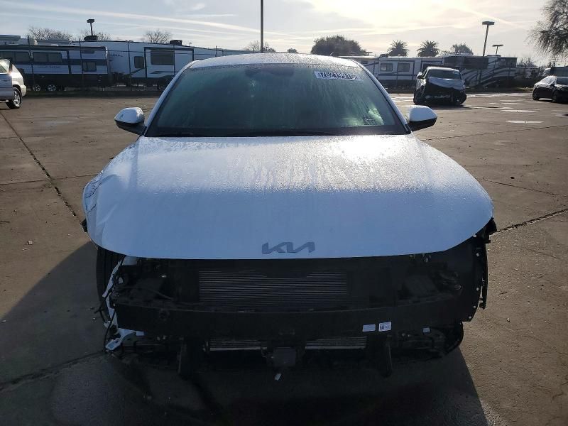2025 KIA K4 lx