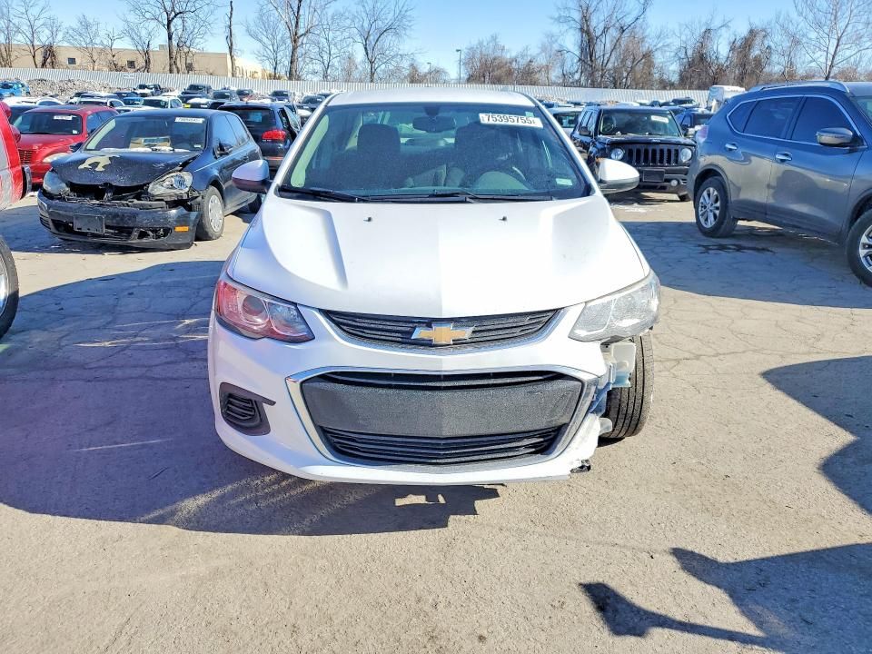 2017 Chevrolet Sonic lt