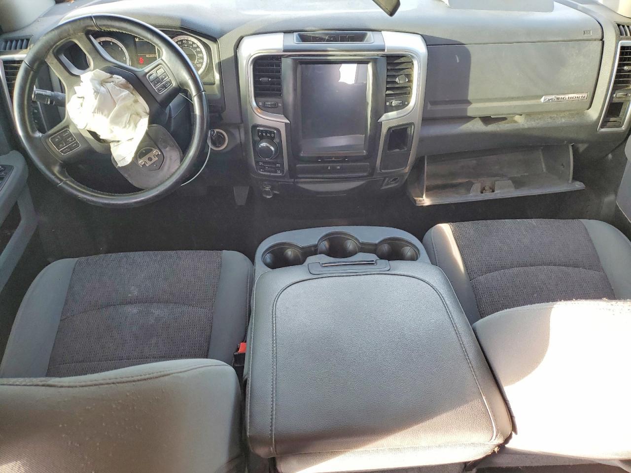 2016 Dodge RAM 1500 SLT