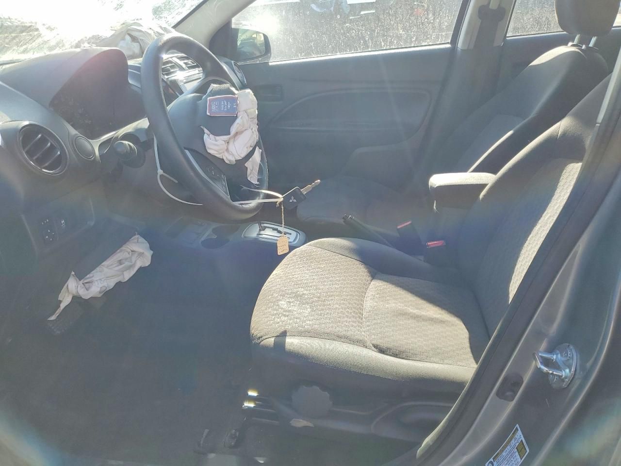 2019 Mitsubishi Mirage es