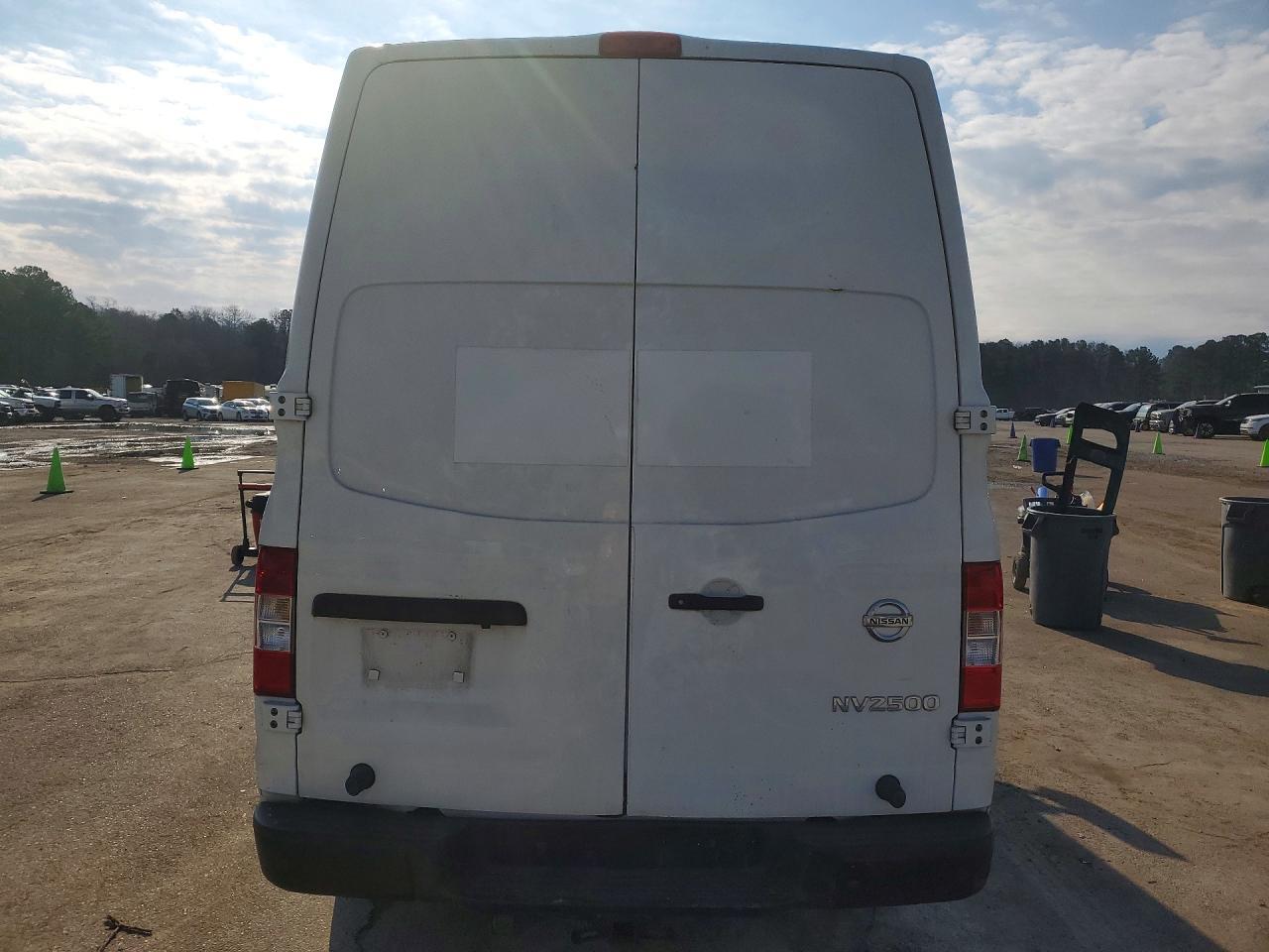 2021 Nissan NV 2500 Delivery Van