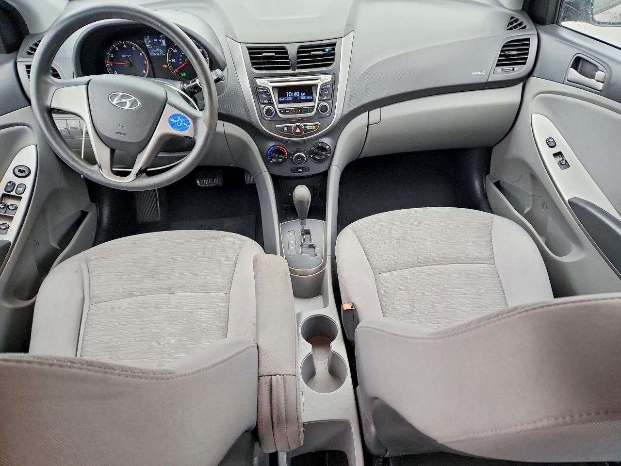 2015 Hyundai Accent gls