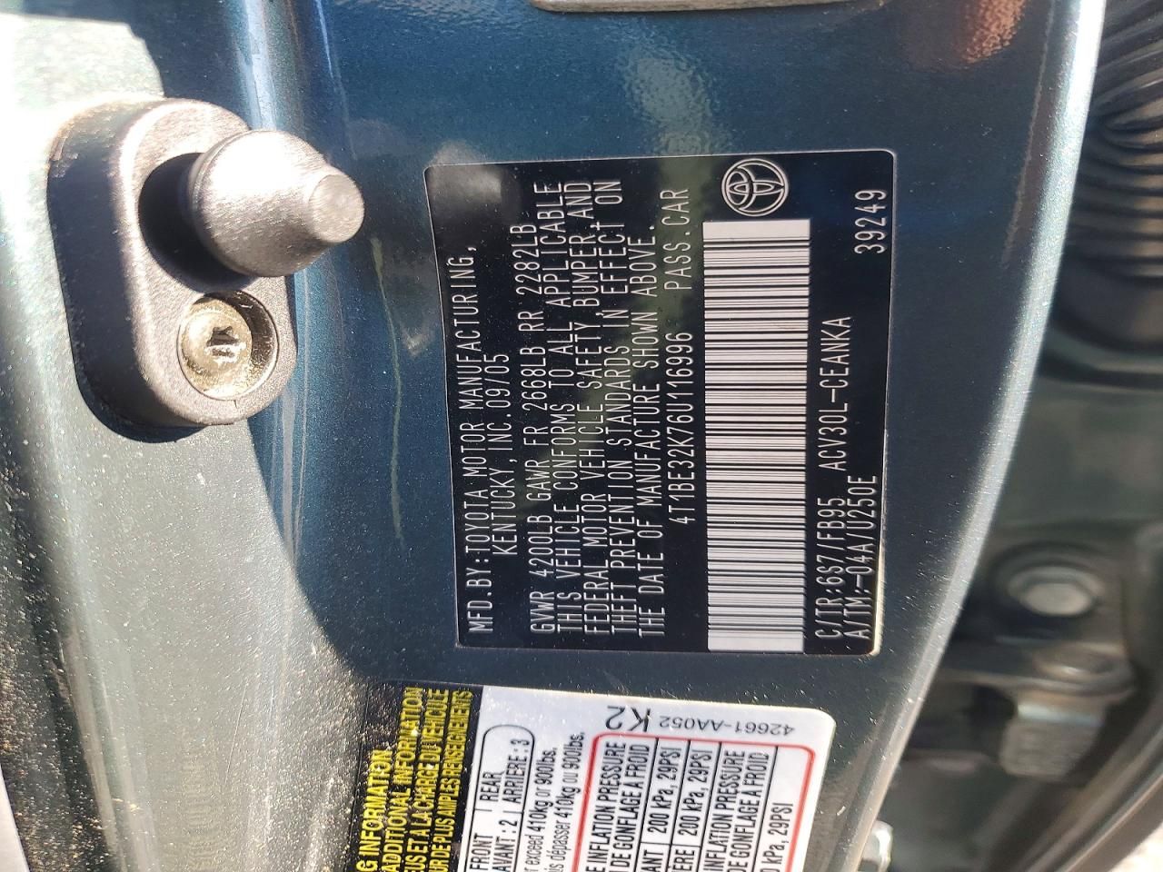 2006 Toyota Camry le