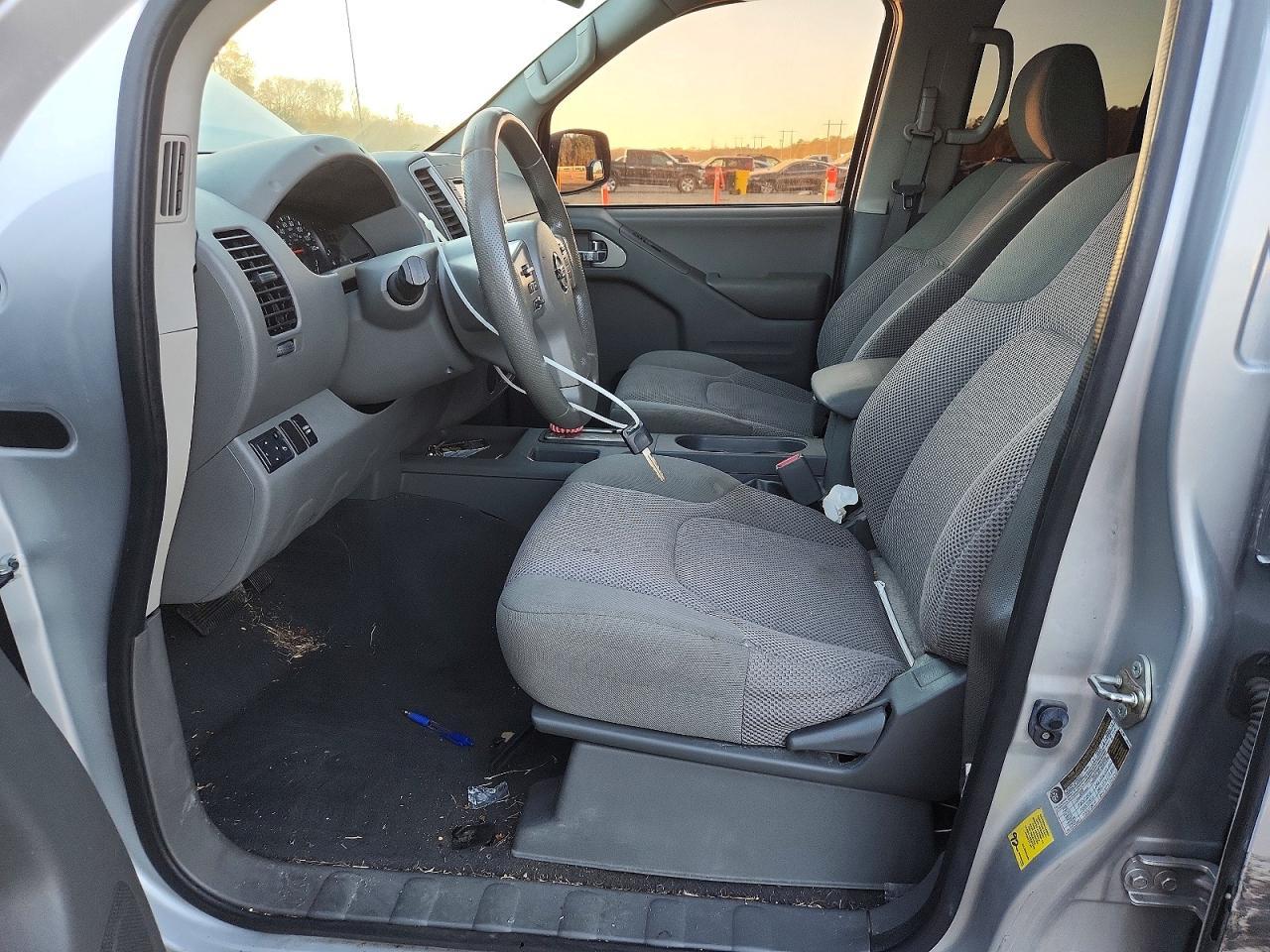2019 Niss Frontier s