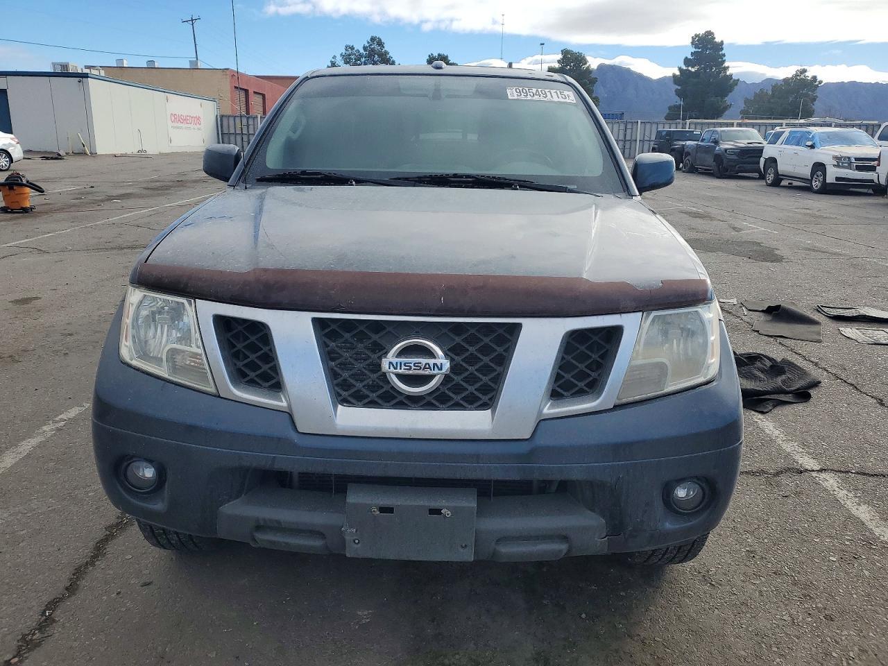 2015 Nissan Frontier S