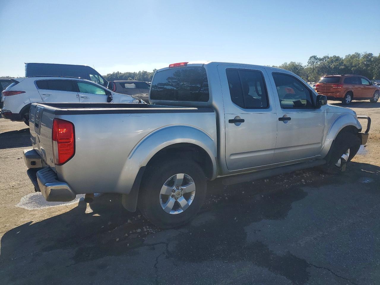 2009 Nissan Frontier SE V6