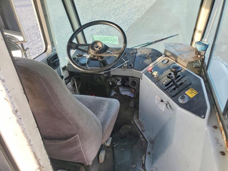 2011 Ottawa 2011 Okeh Ottawa 4X2-Yard Truck