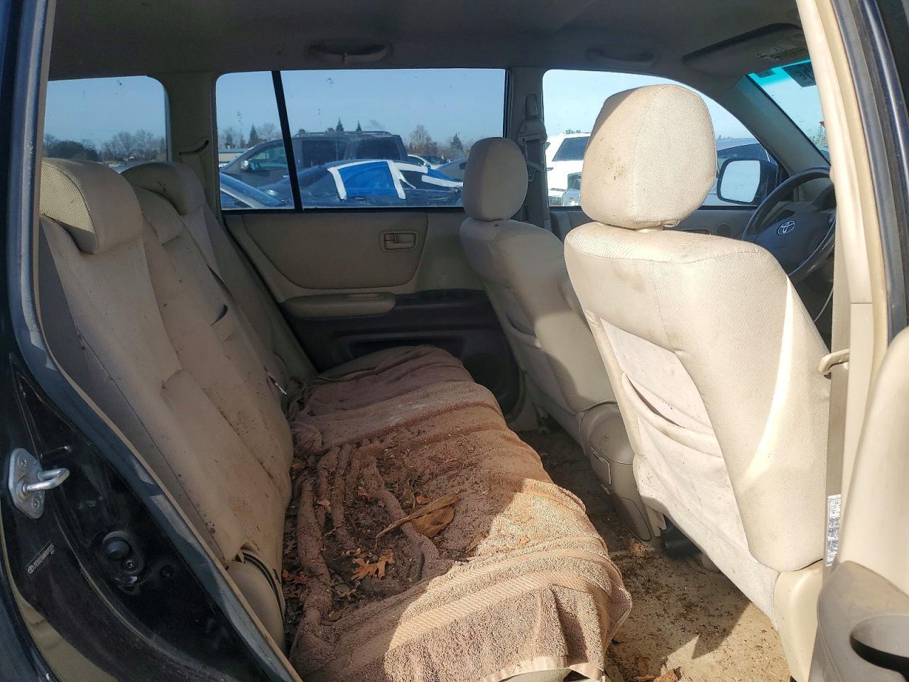 2004 Toyota Highlander Base
