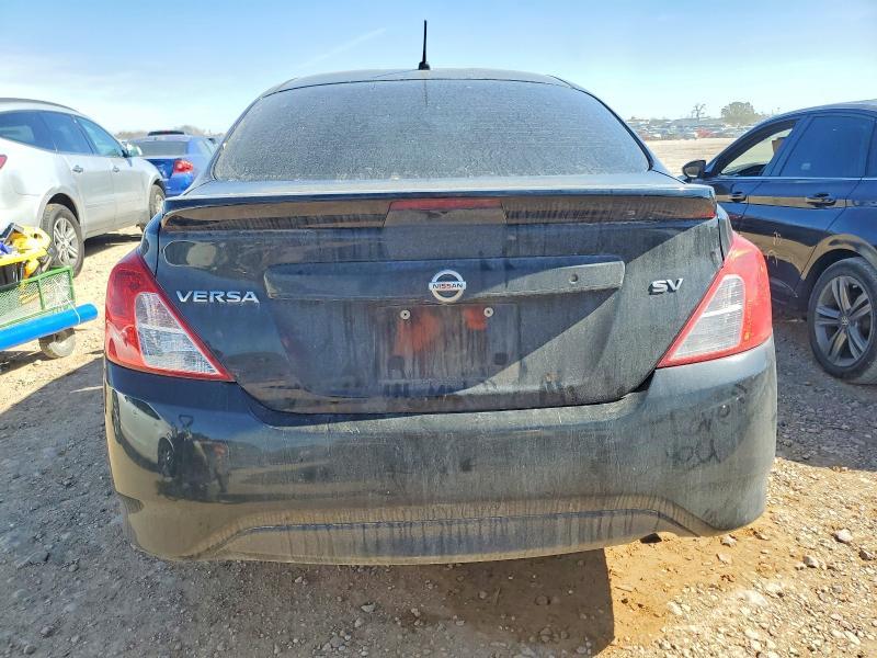 2018 Nissan Versa s