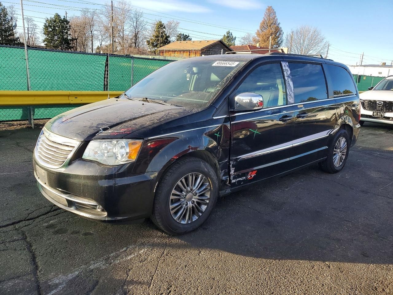 2014 Chrysler Town & Country Touring l