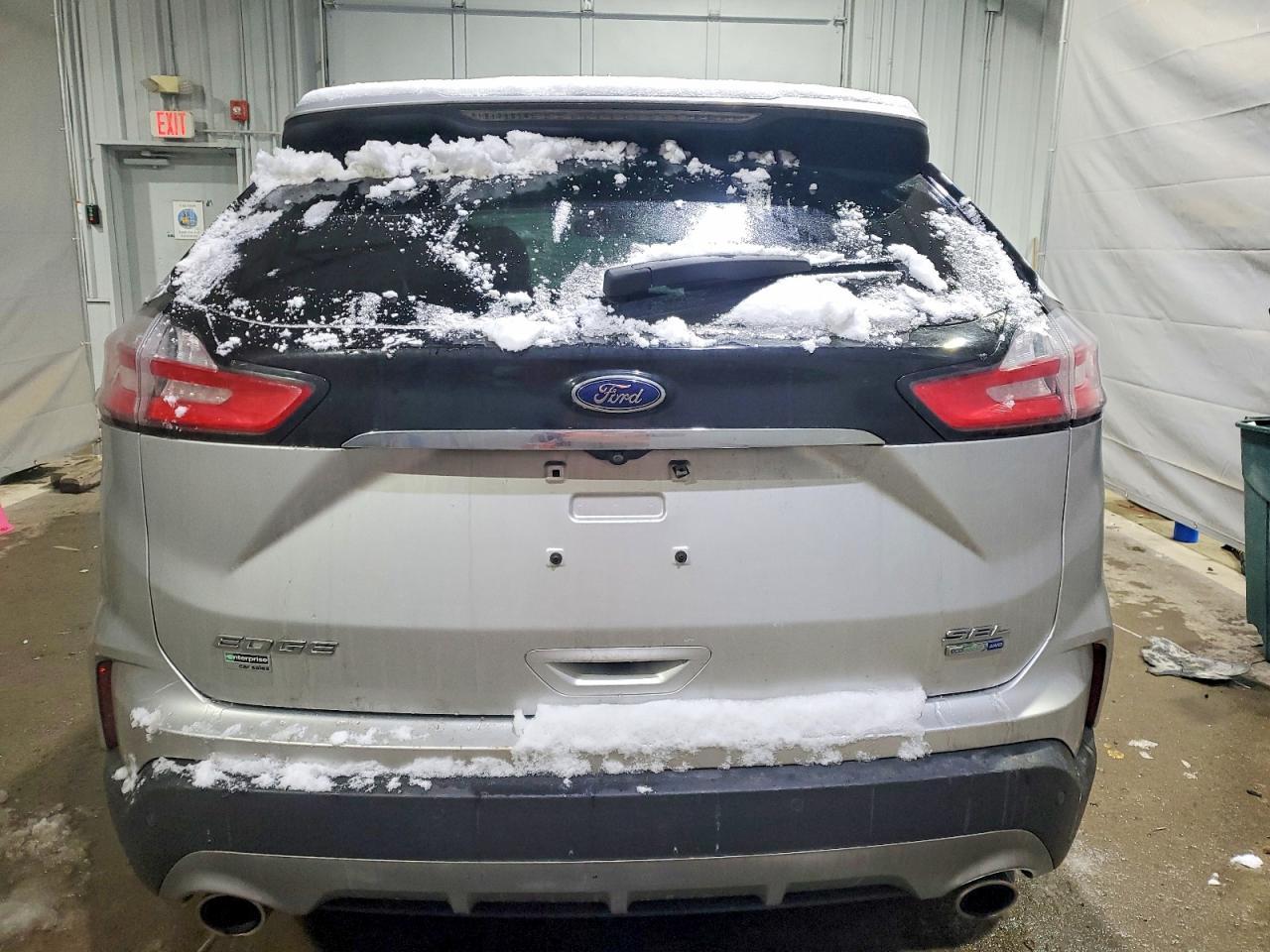 2019 Ford Edge sel
