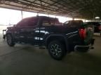 2025 GMC Sierra K1500 slt