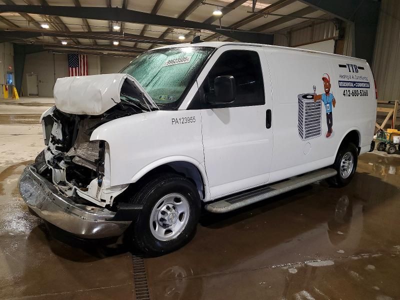 2022 Chevrolet Express G2500 Delivery Van