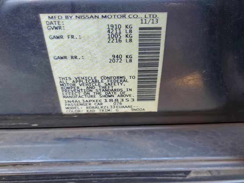 2014 Niss Altima 2.5 s