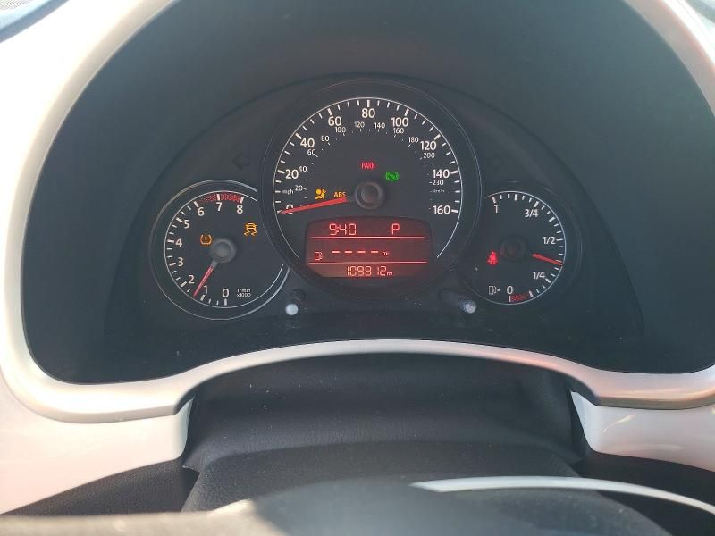 2012 Volkswagen Beetle Turbo