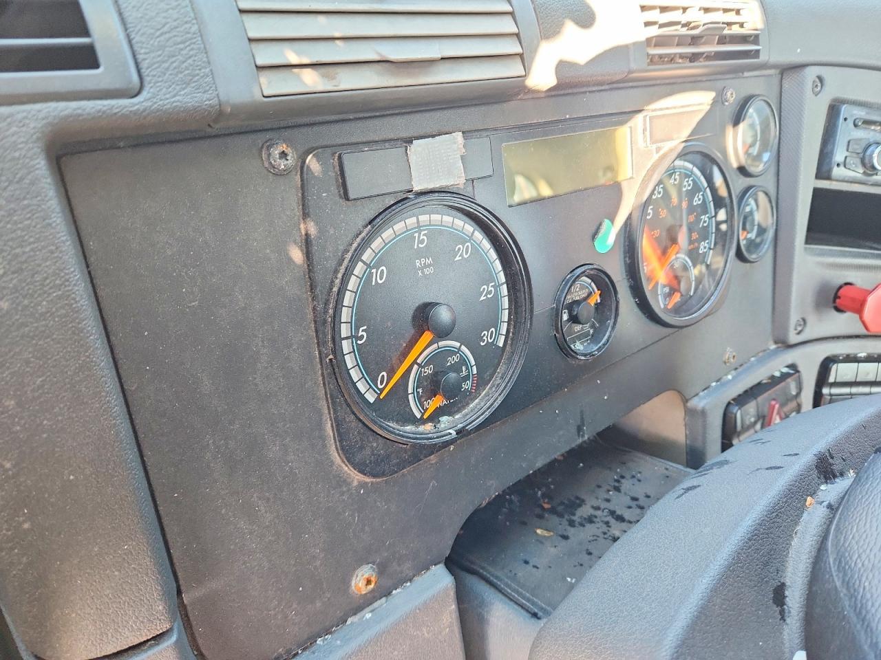 2017 Freightliner Cascadia 125