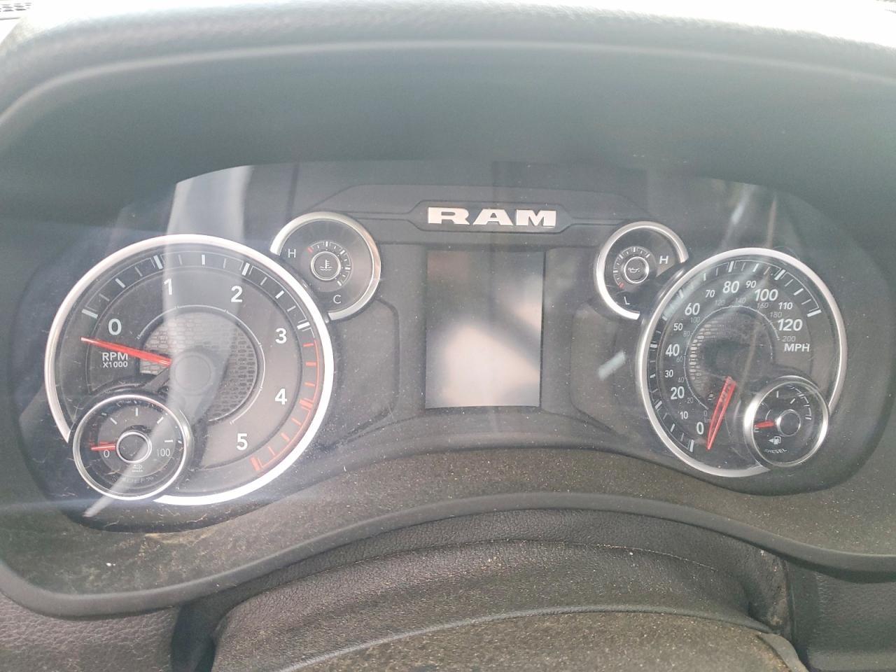 2024 Other 4500 4X2 SLT