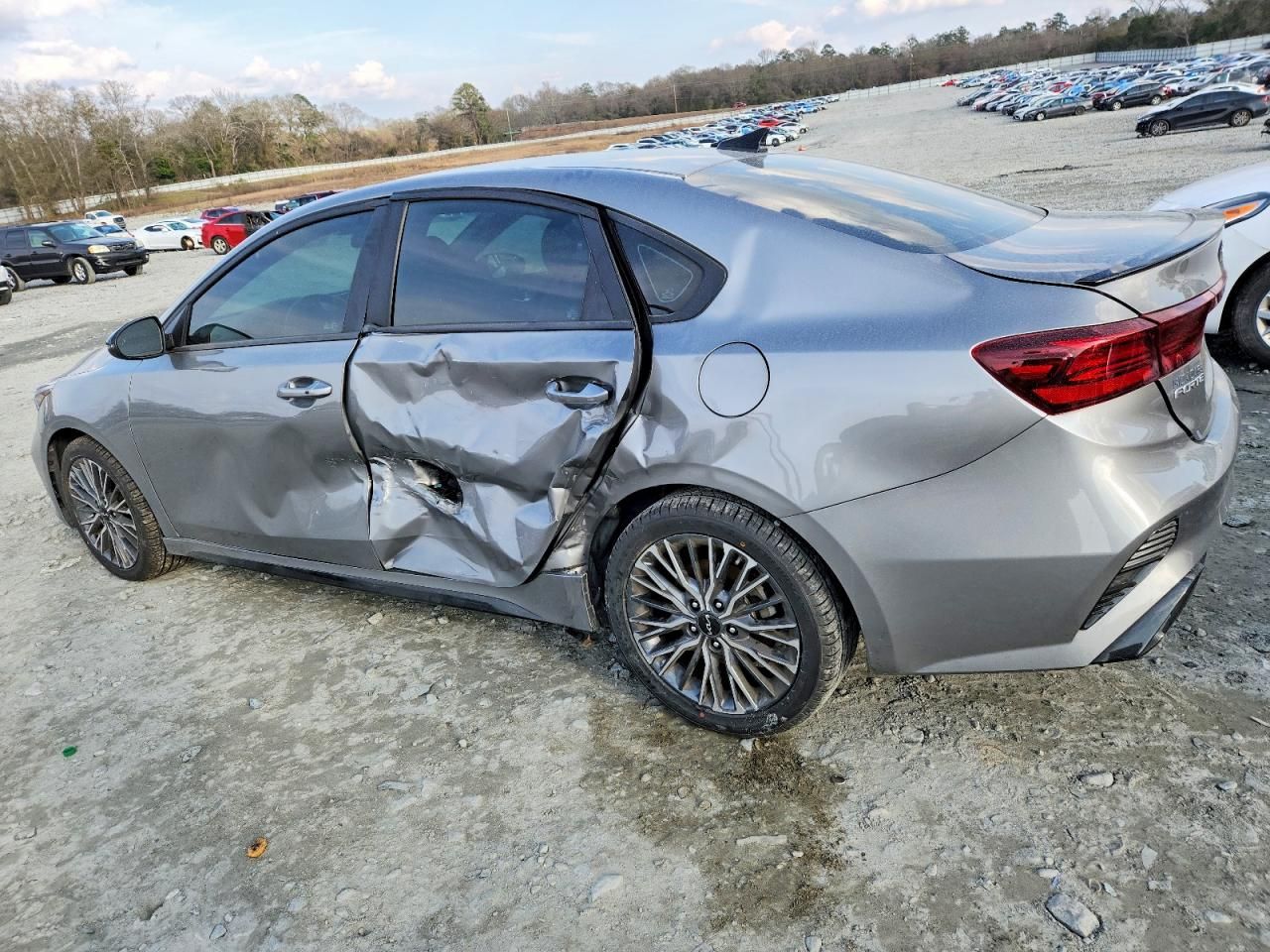 2022 KIA Forte gt Line