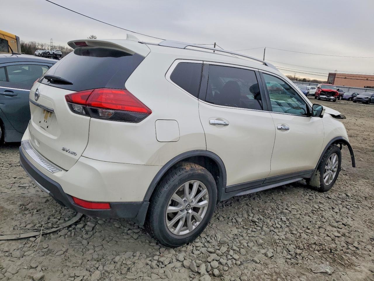 2017 Nissan Rogue s